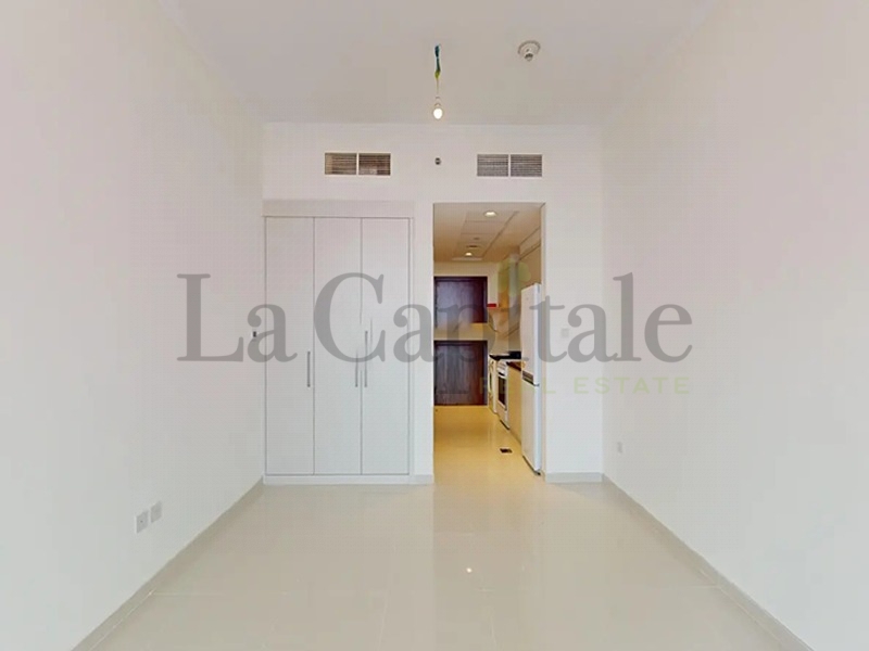 1 BR  Apartment For Rent in DAMAC Hills, Dubai - 6672298