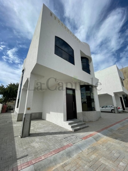 5 BR  Villa For Rent in Jumeirah, Dubai - 6843747