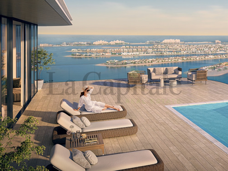 1 BR  Apartment For Sale in EMAAR Beachfront, Dubai Harbour, Dubai - 6741431