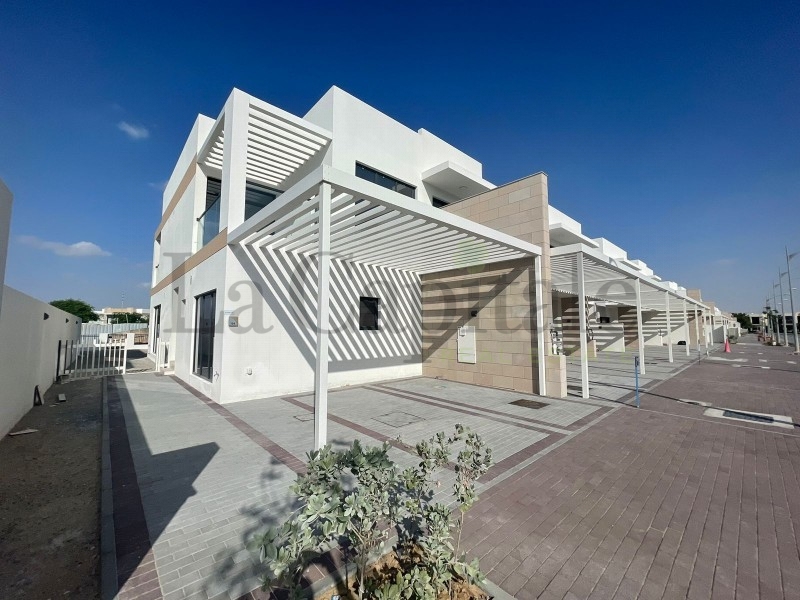 4 BR  Townhouse For Sale in Park Residences 4, DAMAC Hills, Dubai - 6843782
