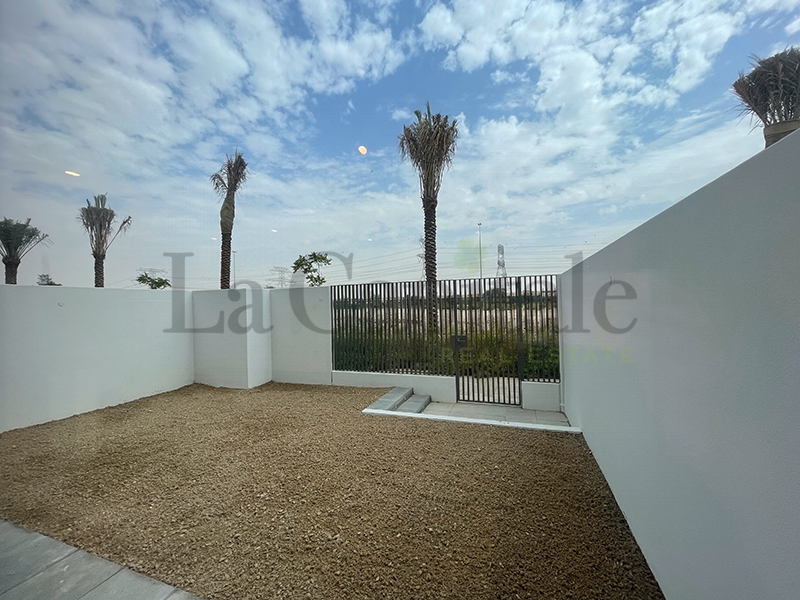 3 BR  Townhouse For Sale in Ruba
