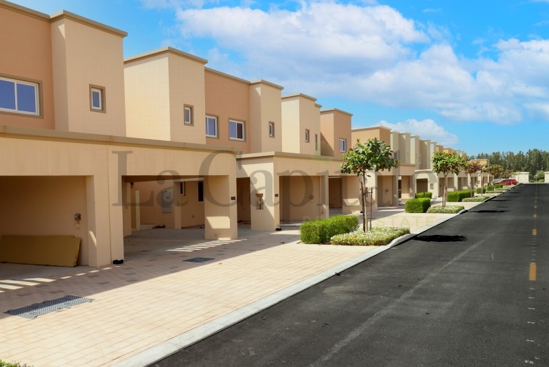  Townhouse for Sale, Dubailand, Dubai