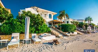 4 BR  Villa For Rent in Palm Jumeirah, Dubai - 6816499