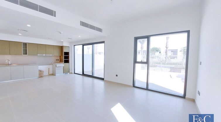 Sun Townhouse for Rent, Arabian Ranches 3, Dubai