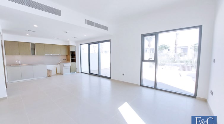 Sun Townhouse for Rent, Arabian Ranches 3, Dubai