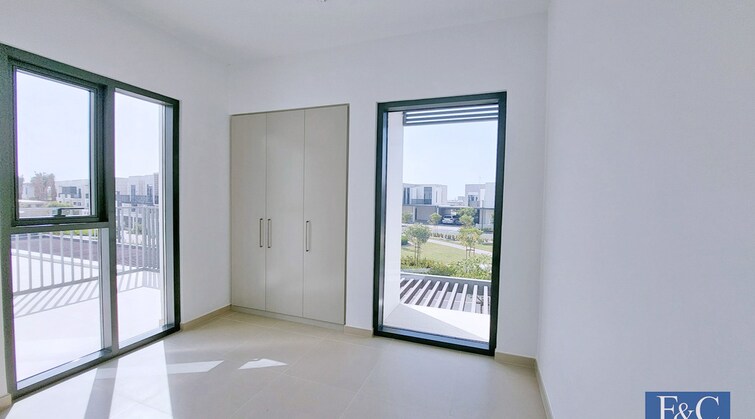 Sun Townhouse for Rent, Arabian Ranches 3, Dubai