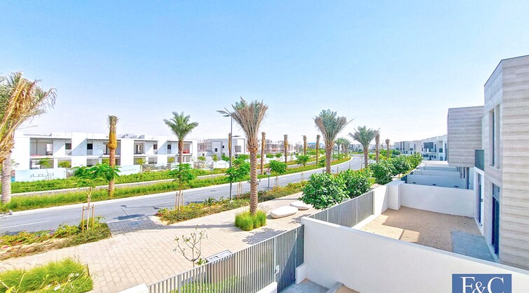 Sun Townhouse for Rent, Arabian Ranches 3, Dubai