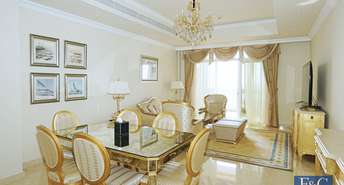 2 BR  Apartment For Sale in Palm Jumeirah, Dubai - 6573052