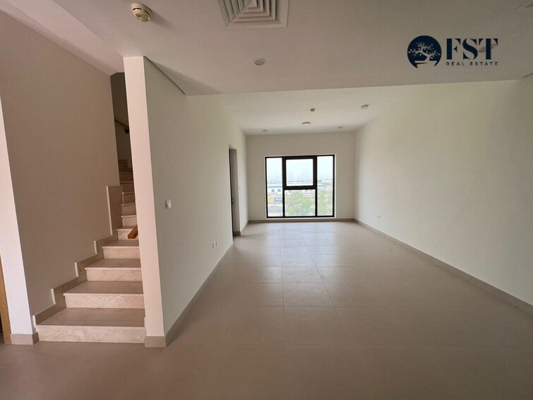 Townhouse for Sale, International City, Dubai