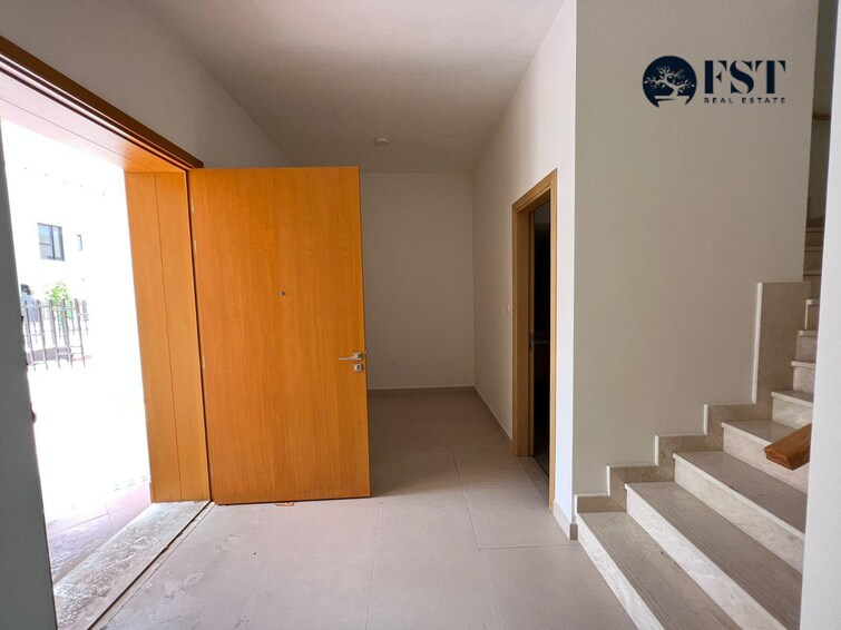  Townhouse for Sale, International City, Dubai