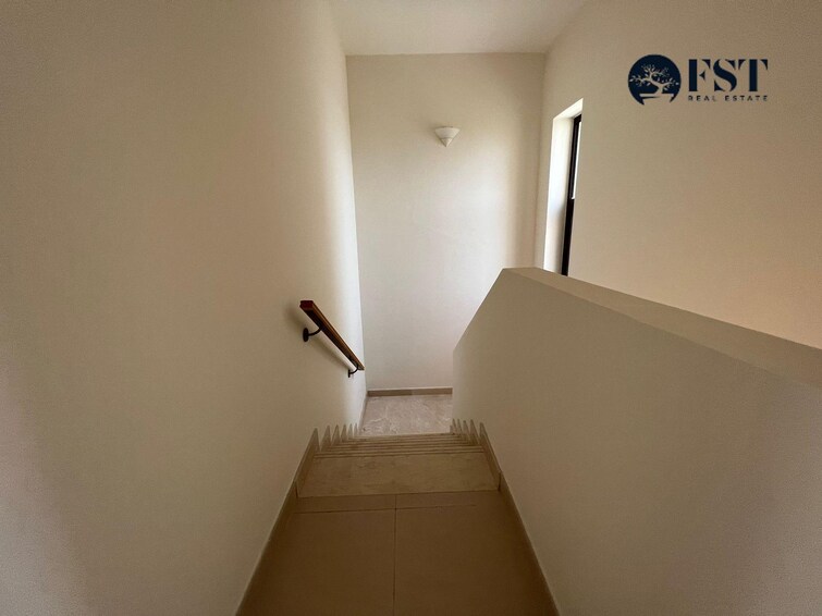  Townhouse for Sale, International City, Dubai