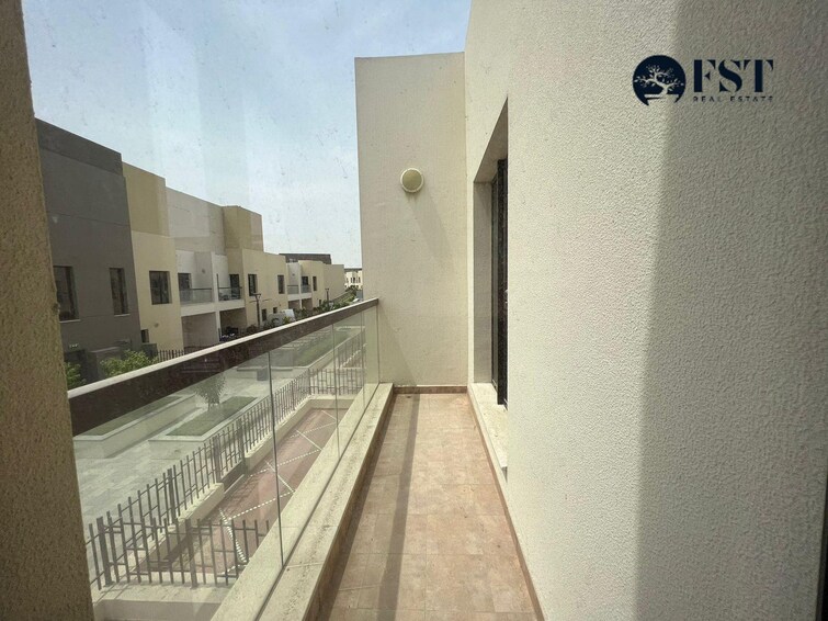  Townhouse for Sale, International City, Dubai