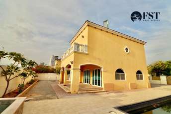 Legacy Villa for Sale, Jumeirah Park, Dubai