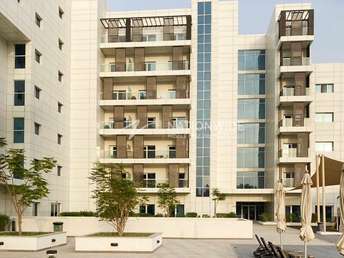 Studio  Apartment For Rent in Leonardo Residences, Masdar City, Abu Dhabi - 5359238