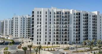 1 BR  Apartment For Sale in Water's Edge, Yas Island, Abu Dhabi - 5359752