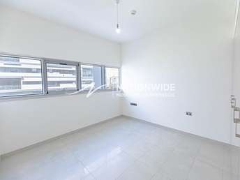 2 BR  Apartment For Sale in Lamar Residence, Al Raha Beach, Abu Dhabi - 5408449