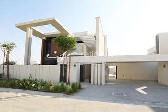 4 BR  Villa For Sale in West Yas, Yas Island, Abu Dhabi - 5359079