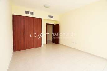 3 BR  Villa For Sale in Sea Shore Villas, Abu Dhabi Gate City (Officers City), Abu Dhabi - 5358352