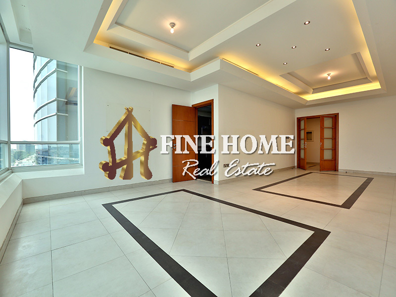 4 BR  Apartment For Rent in Montazah Tower