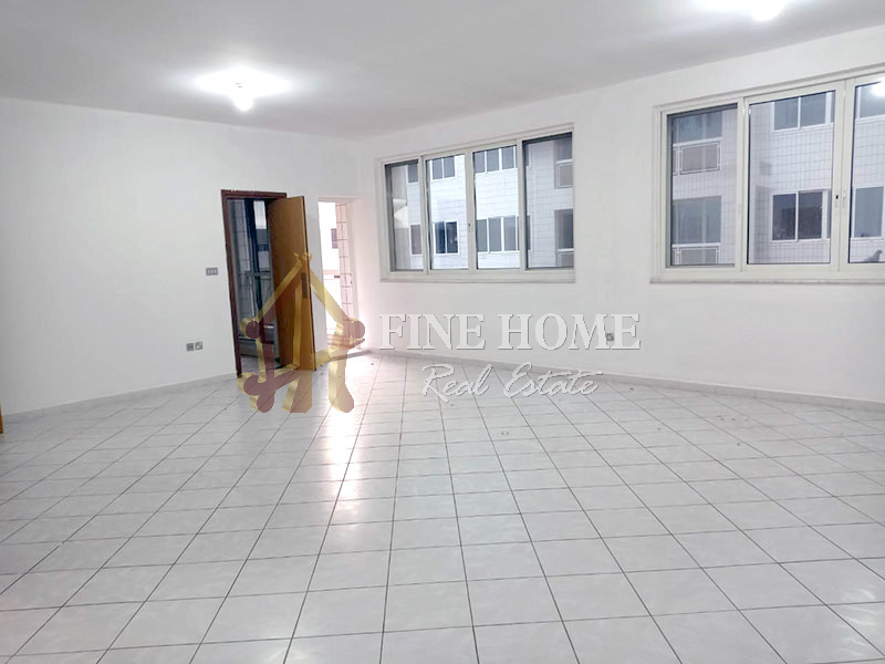 3 BR  Apartment For Rent in Corniche Tower