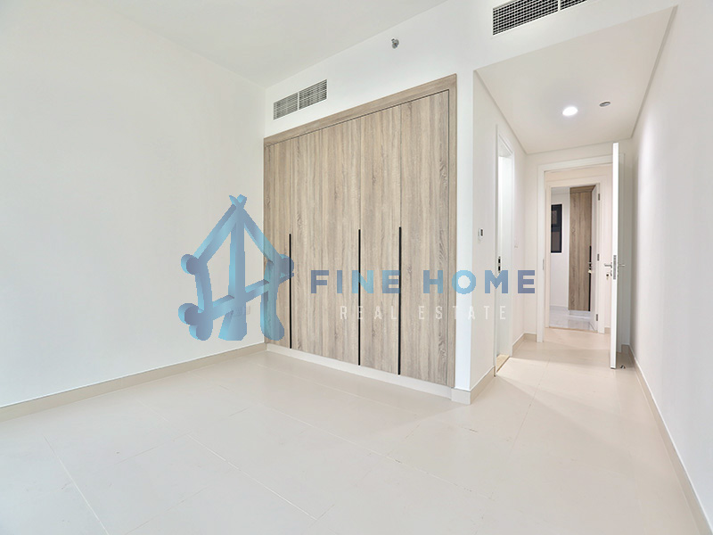 2 BR  Apartment For Rent in Al Raha Beach, Abu Dhabi - 6031874