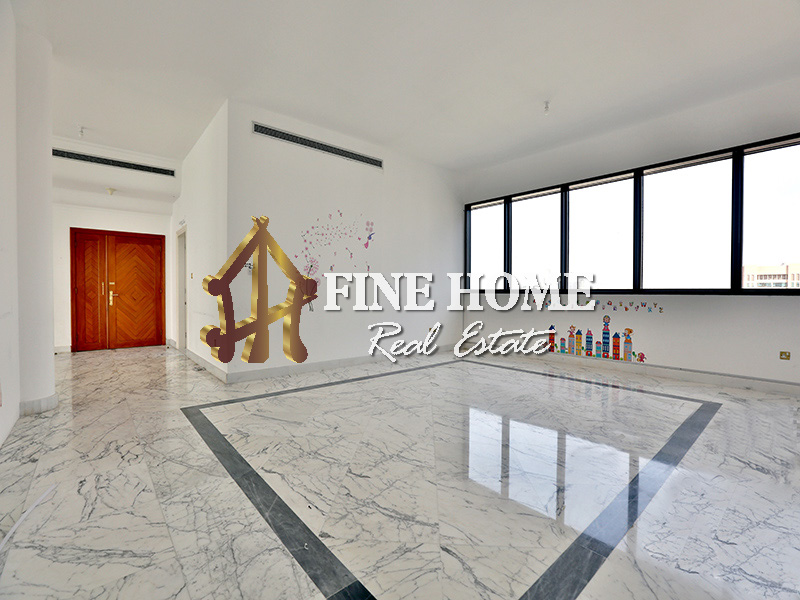 4 BR  Penthouse For Rent in Khalifa City A, Abu Dhabi - 4942350