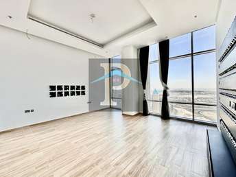 6 BR  Apartment For Sale in Business Bay, Dubai - 5447745
