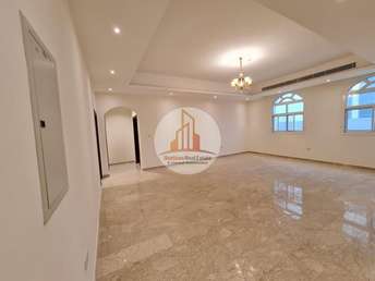 4 BR  Villa For Sale in Al Muroor