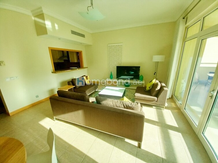 Shoreline Apartments Apartment for Rent, Palm Jumeirah, Dubai