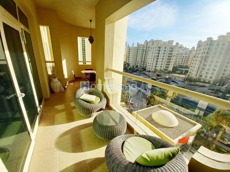 Shoreline Apartments Apartment for Rent, Palm Jumeirah, Dubai