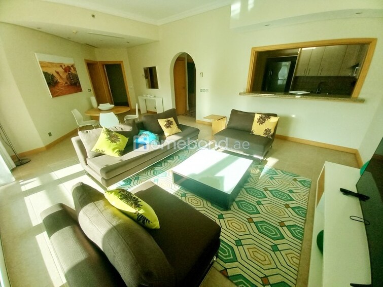 Shoreline Apartments Apartment for Rent, Palm Jumeirah, Dubai
