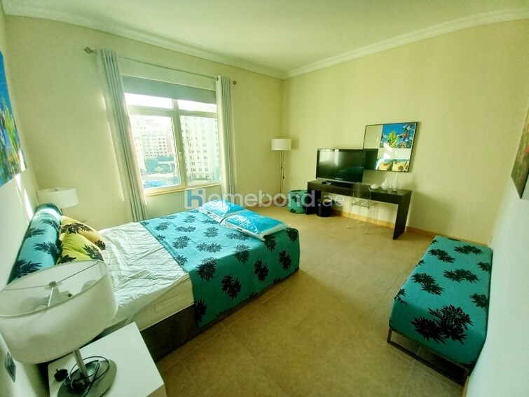 Shoreline Apartments Apartment for Rent, Palm Jumeirah, Dubai