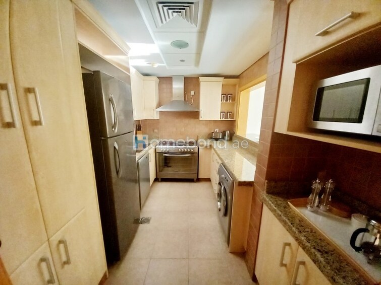 Shoreline Apartments Apartment for Rent, Palm Jumeirah, Dubai