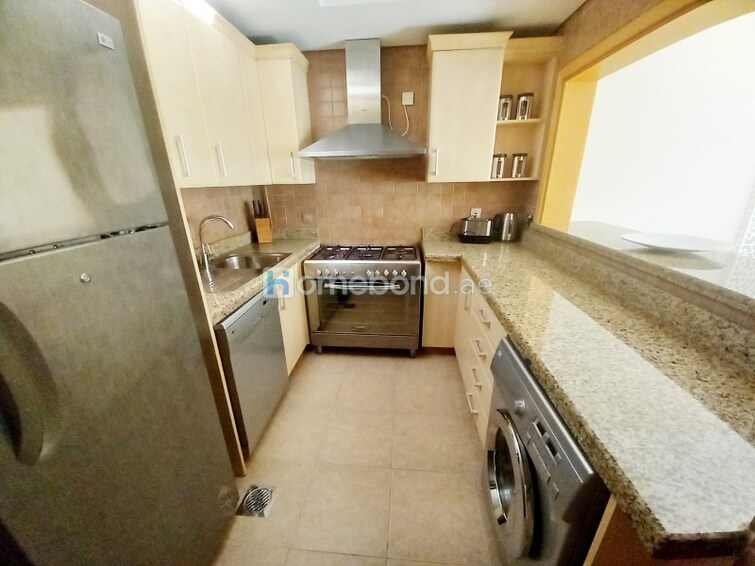 Shoreline Apartments Apartment for Rent, Palm Jumeirah, Dubai