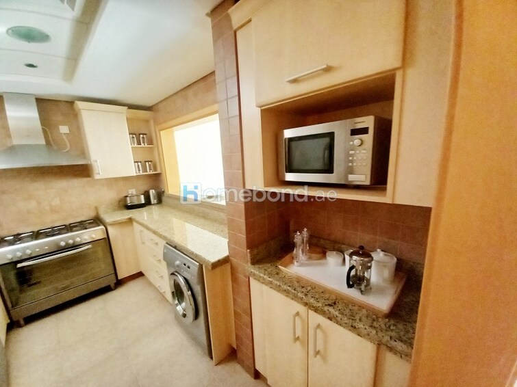 Shoreline Apartments Apartment for Rent, Palm Jumeirah, Dubai