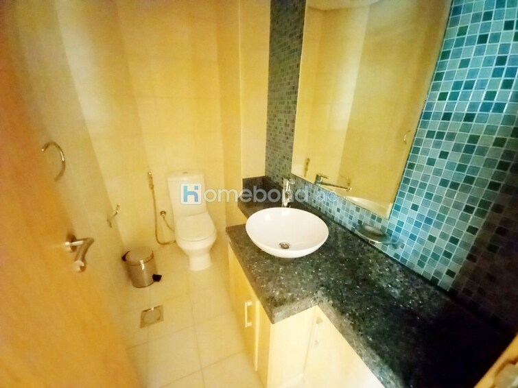 Shoreline Apartments Apartment for Rent, Palm Jumeirah, Dubai