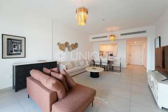  Apartment for Sale, Umm Suqeim, Dubai