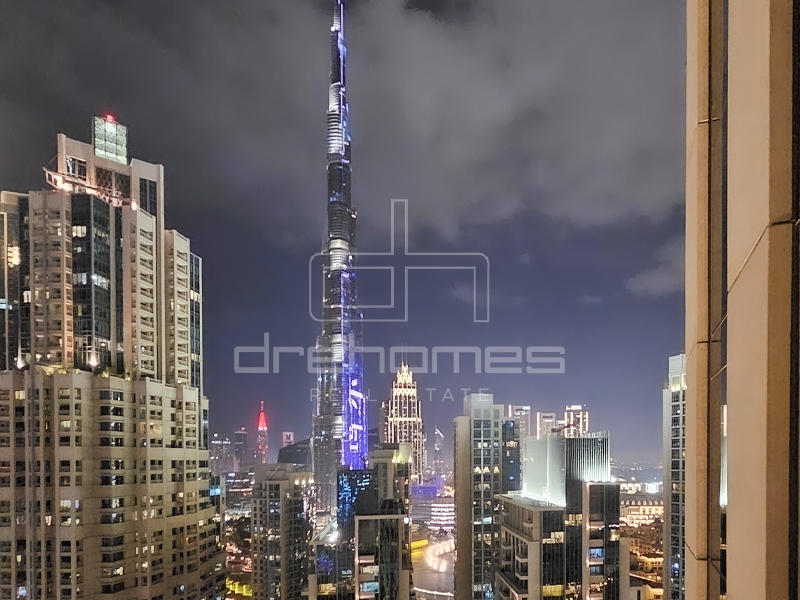 2 BR .44 Apartment For Rent in Downtown Dubai