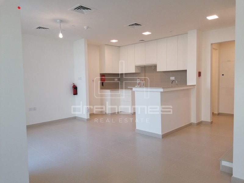 3 BR  Townhouse For Rent in Town Square, Dubai - 6668262
