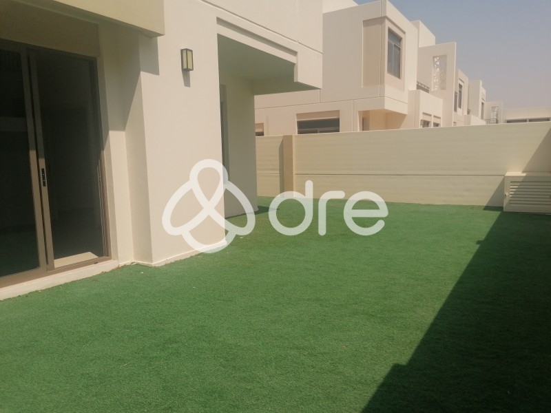 4 BR  Townhouse For Rent in Noor Townhouses, Town Square, Dubai - 6844804