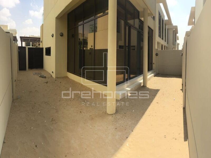 3 BR  Townhouse For Sale in Pelham, DAMAC Hills, Dubai - 6643457