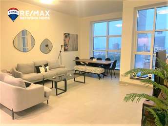 2 BR  Apartment For Sale in Dubai Marina, Dubai - 5090640