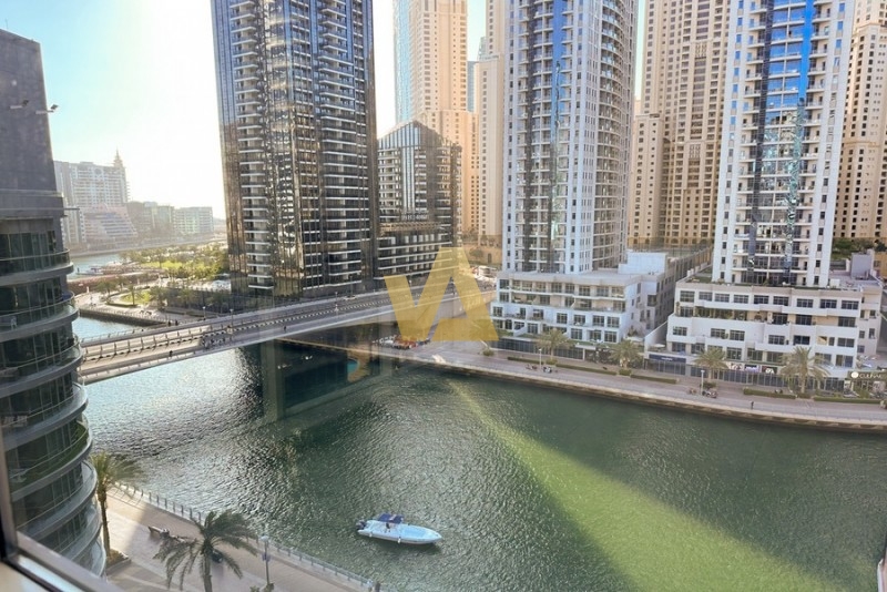 3 BR  Apartment For Sale in ARY Marina View, Dubai Marina, Dubai - 5653663