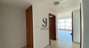 2 BR  Apartment For Rent in The Fairways, The Views, Dubai - 5162059