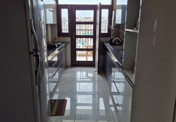 1.5 BHK Apartment at Borivali East – for Sale