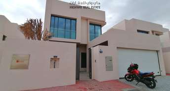 4 BR  Villa For Rent in Al Garhoud, Dubai - 6708432