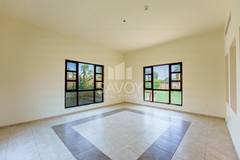 4 BR  Villa For Rent in Sas Al Nakhl Village, Abu Dhabi - 5969477