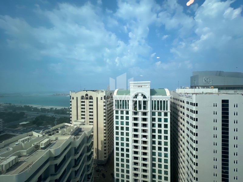 4 BR  Apartment For Rent in Al Khalidiyah, Abu Dhabi - 6094095