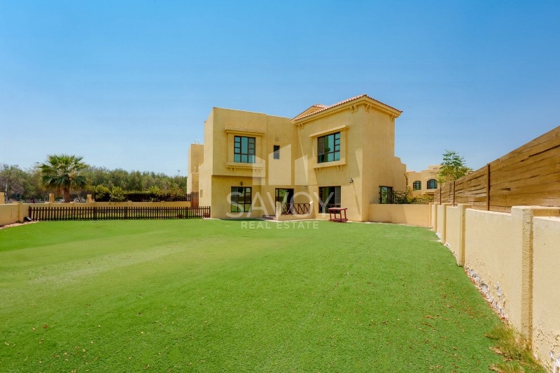 4 BR  Villa For Rent in Sas Al Nakhl Village, Abu Dhabi - 6506295
