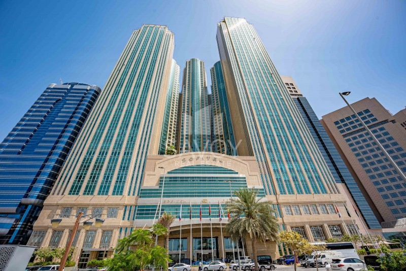 3 BR  Apartment For Rent in Corniche Area, Abu Dhabi - 6583267